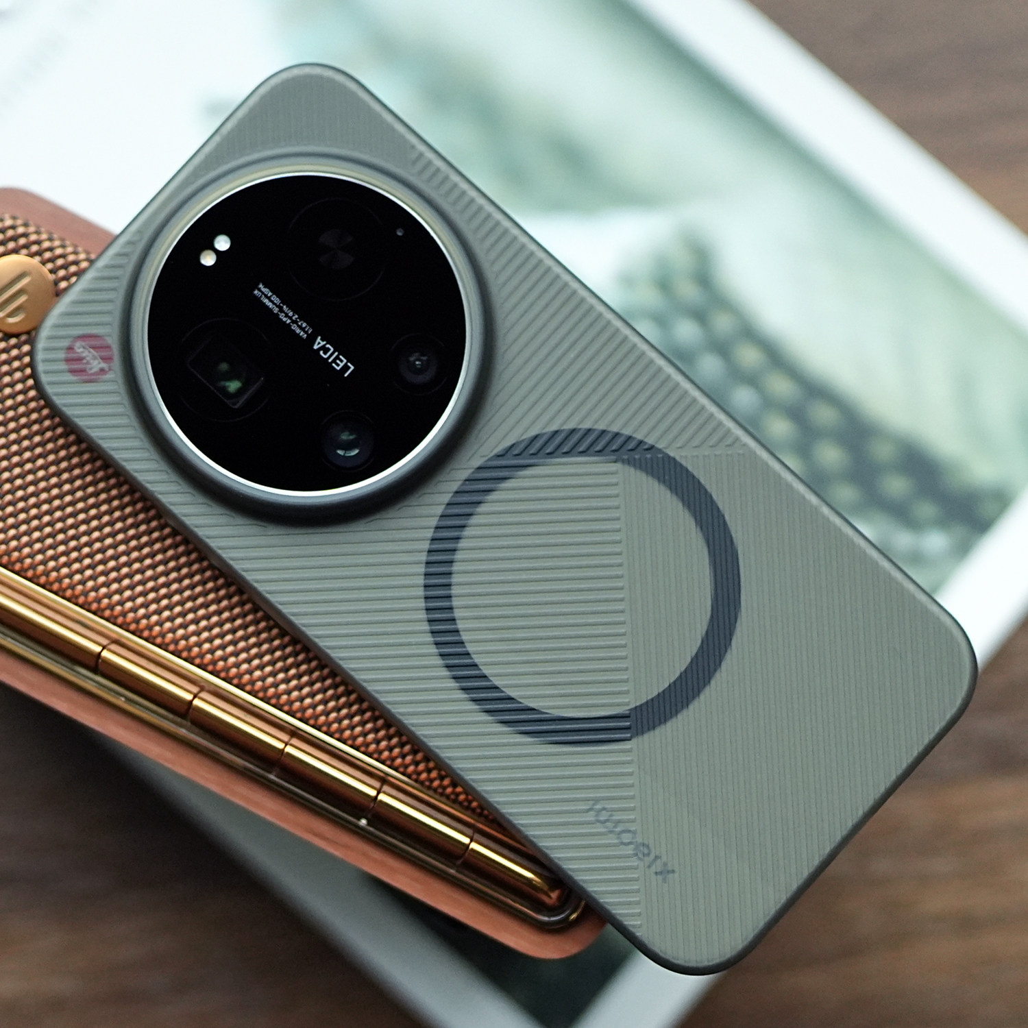 米斯登适用小米17Ultra徕卡版几何纹理手机壳15Ultra超薄裸感磨砂磁吸保护套14透明全包硬壳防滑散热高级简约