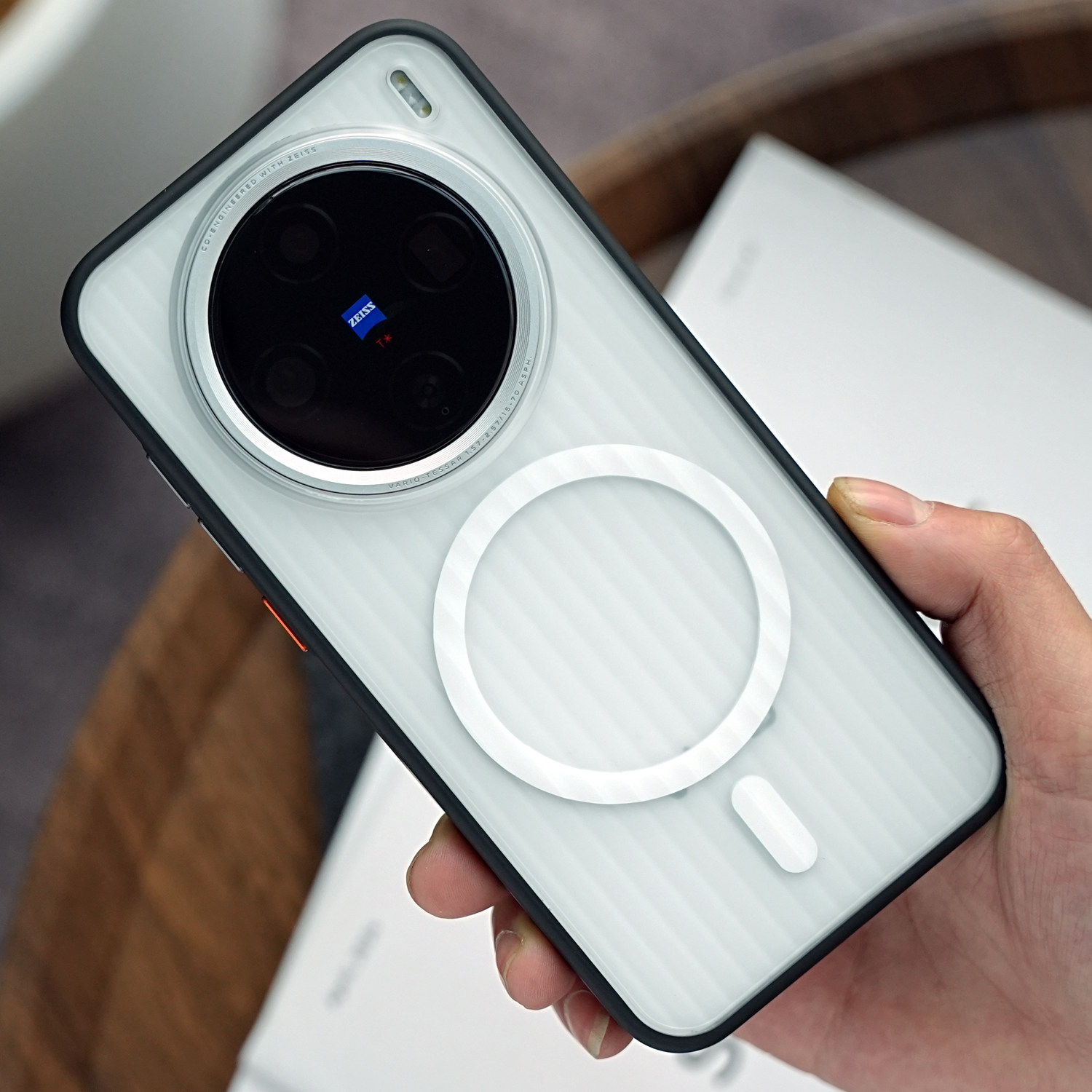 米斯登适用vivo x100s瓦楞条纹手机壳X100S光栅磁吸保护套立体格纹肤感磨砂透明软胶边防摔高级金属按键新款s