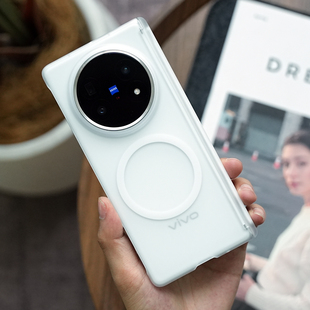 米斯登适用vivo X Fold5裸感磨砂手机壳xfold透明magsafe磁吸中轴铰链保护套超薄简约半包边框散热新款高档硬