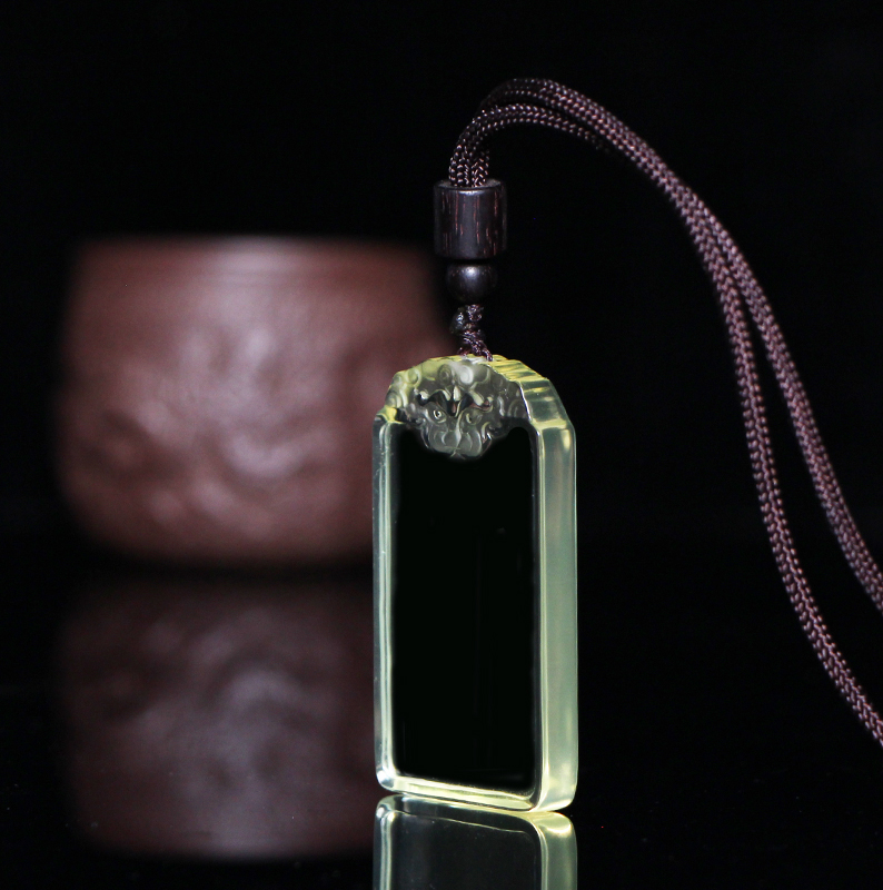 晶冕男女款天然水晶平安无事牌