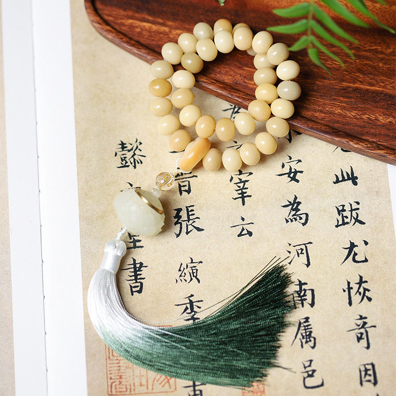 热卖白玉菩提根半山半水渐变绿飘花DIY雕刻莲花手持链佛珠串饰品
