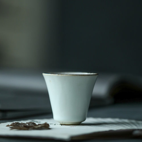 一口杯茶杯白酒杯景德镇手工拉胎陶器杯子晴先生柴烧粉引小容量