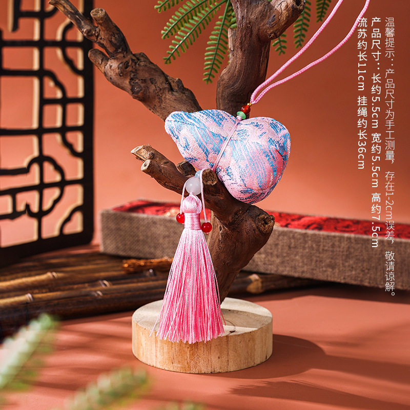 新年古风香囊葫芦挂件刺绣香包随身配饰福袋车载平安祈福锦囊福包