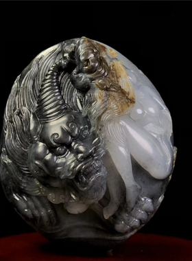 黑白分明把玩件和田玉青花籽料