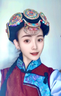 云南丽江传统民族服装舞台演出服饰纳西族头饰帽子定制