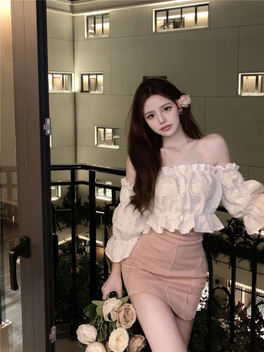 Actual shot of summer Korean style one-shoulder sweet design niche short chic shirt