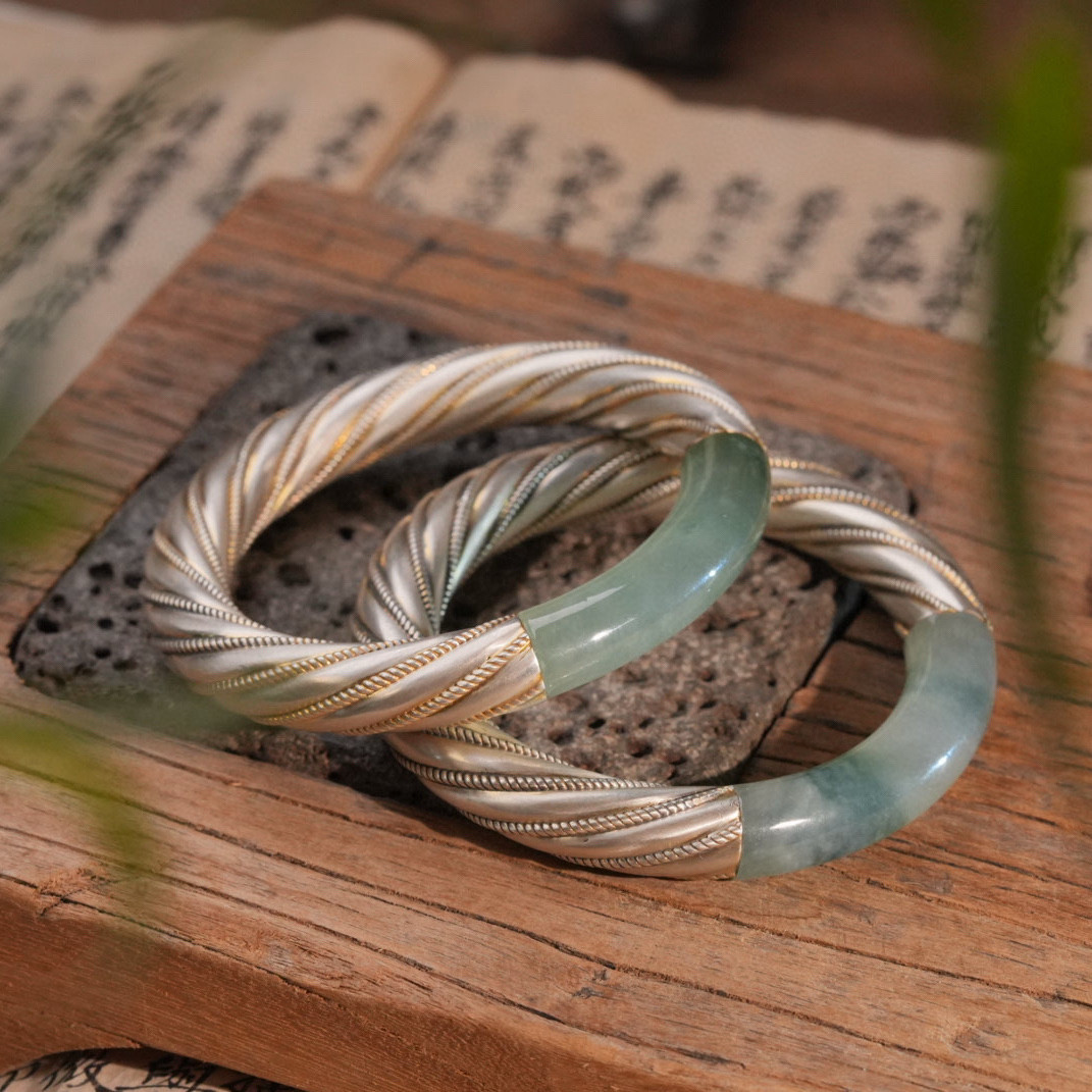 039299-0 天然细糯飘蓝花翡翠925银麻花绞丝手镯对镯圈口54