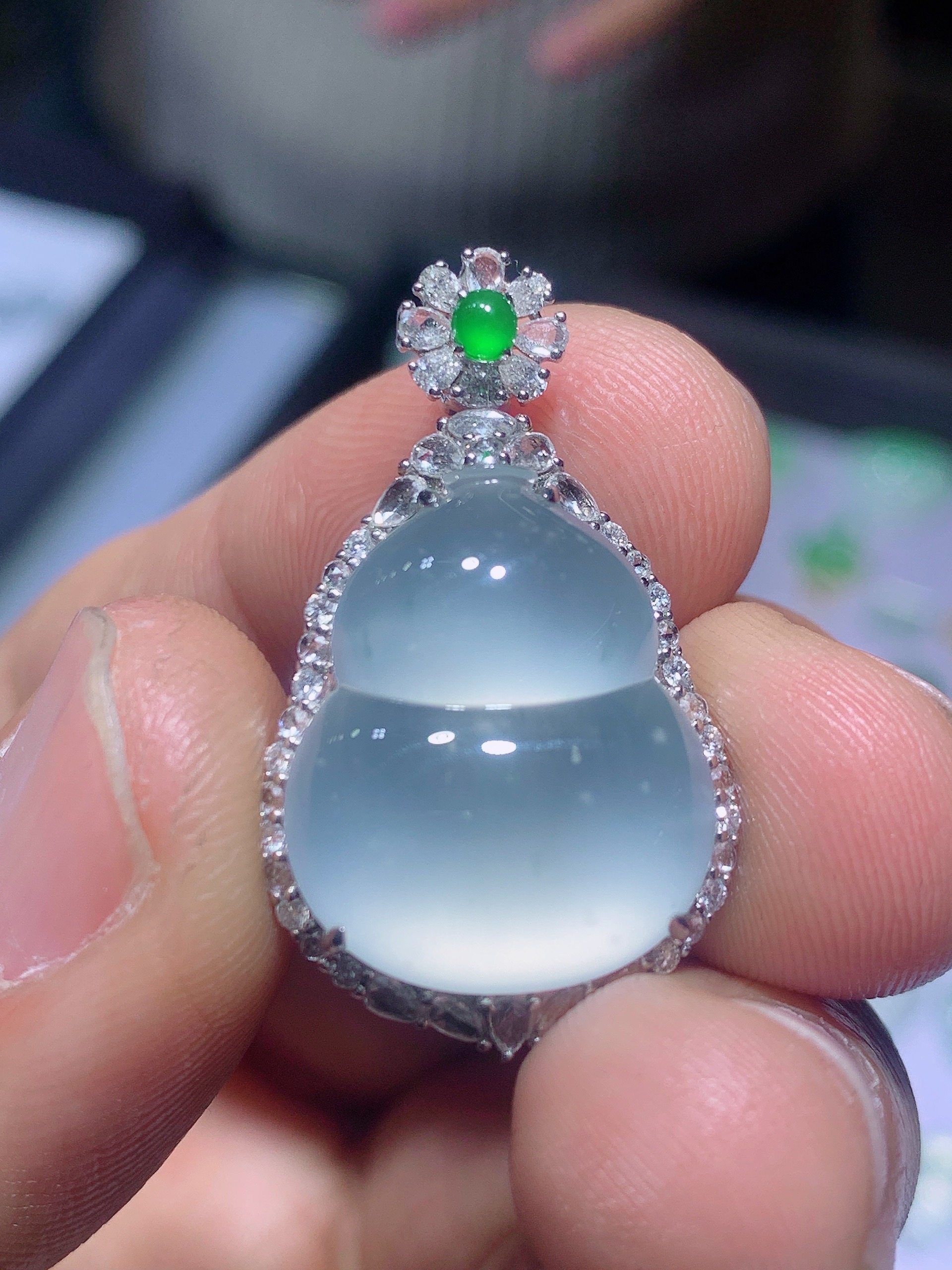 天然A货翡翠高冰种起光葫芦吊坠18k金南非钻石豪华镶嵌种老起光,珠宝/钻石/翡翠,翡翠裸石/蛋面,淘宝优惠券,粉丝福利购,淘宝优惠卷