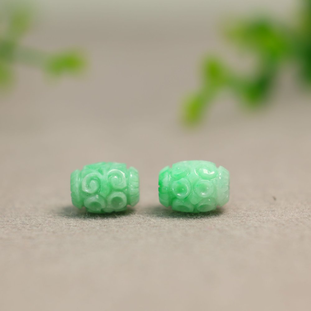 天然A货翡翠雕花路路通桶珠