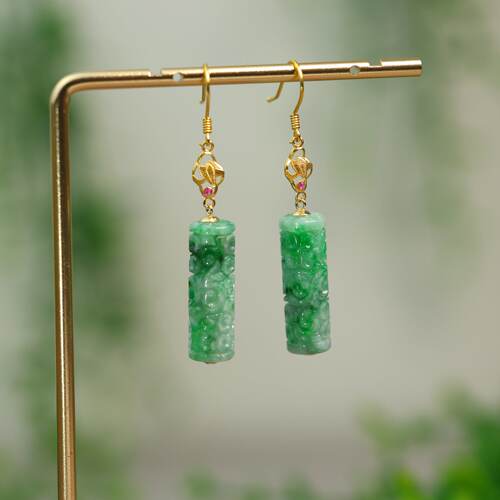 天然A货翡翠雕花路路通耳坠