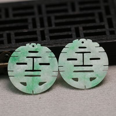 飘阳绿天然A货翡翠缕空圆喜字
