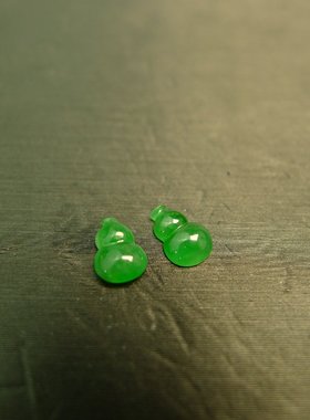 #I451一对老坑冰种满绿缅甸天然A货翡翠葫芦戒面 镶嵌耳钉裸石