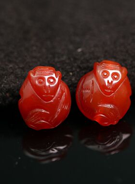 特价一对红色天然老玛瑙十二生肖猴子 通天孔