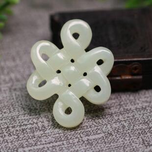 特价创汇期缕空和田白玉中国结盘肠吊坠