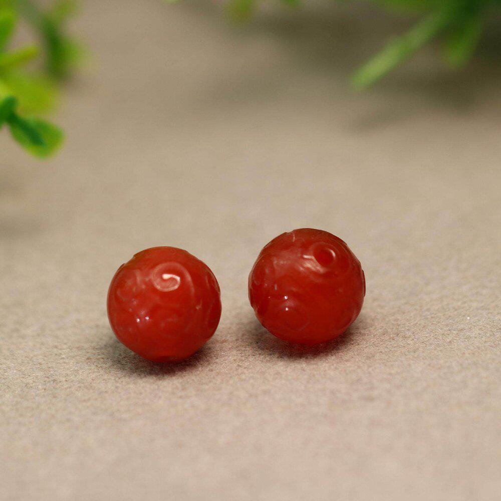 红色天然老玛瑙雕花珠子图片