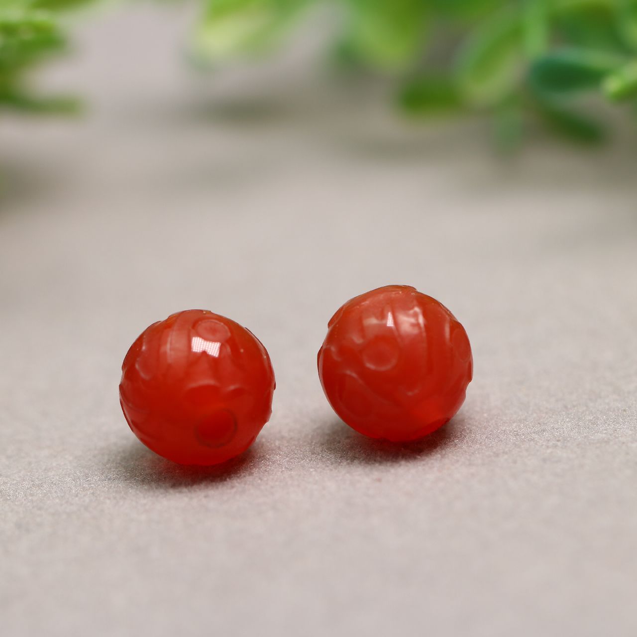 12MM红色天然老玛瑙龙纹珠子图片