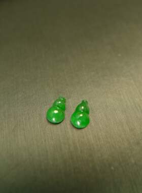 缅甸天然A货翡翠葫芦戒面