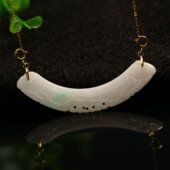 S925银镶嵌 白冰天然A货翡翠玉璜弯条龙钩锁骨链吊坠 特价 H009