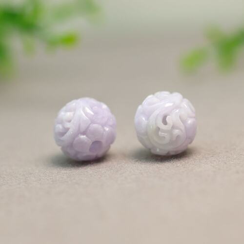 天然A货翡翠镂空雕花圆形珠子