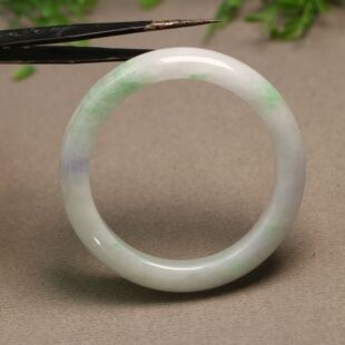 #E167 55号圈口糯底紫飘绿天然A货翡翠手镯  