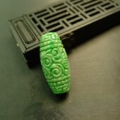 特价 E894黄加绿天然A货翡翠雕花路路通桶珠鼓珠吊坠