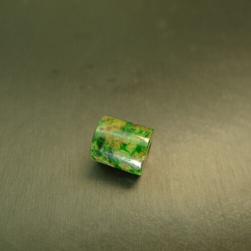 天然A货翡翠路路通桶珠管珠吊坠