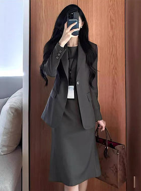 职业通勤西服连衣裙两件套200斤