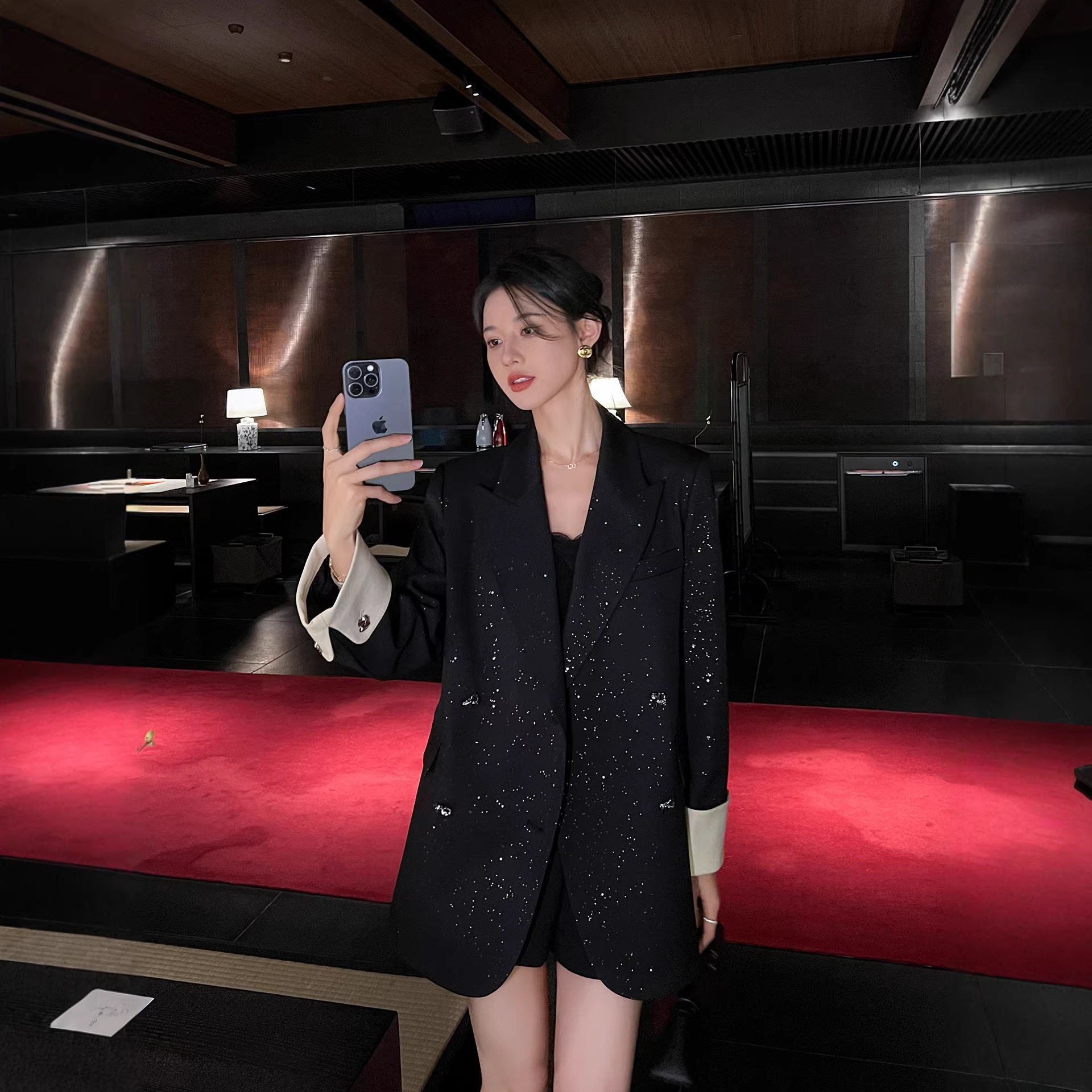 新款大码女装西装外套女高级设计感轻奢廓形休闲中长款西装,女装/女士精品,常规大码外套,淘宝优惠券,粉丝福利购,淘宝优惠卷