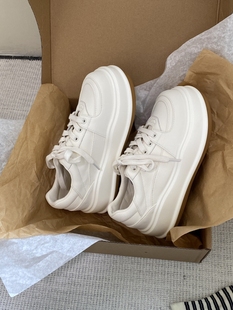 896 小白鞋 26年早春厚底真皮休闲百搭板鞋 时尚