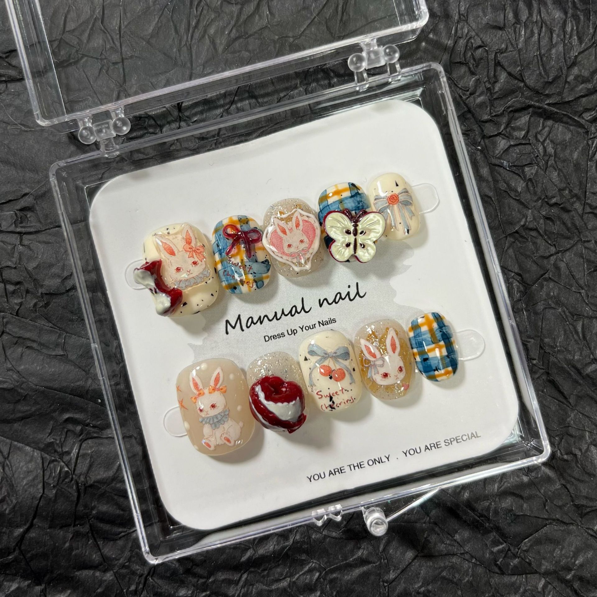 纯手工制作可爱卡通少女短圆穿戴