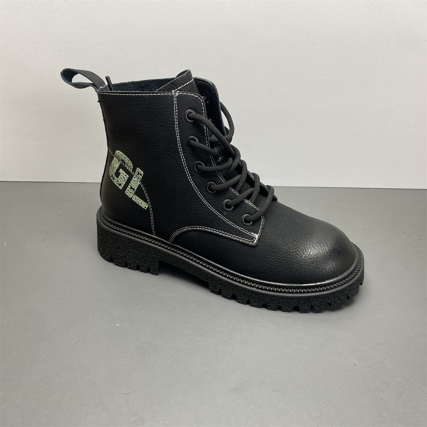 低跟防滑英伦风马丁靴女