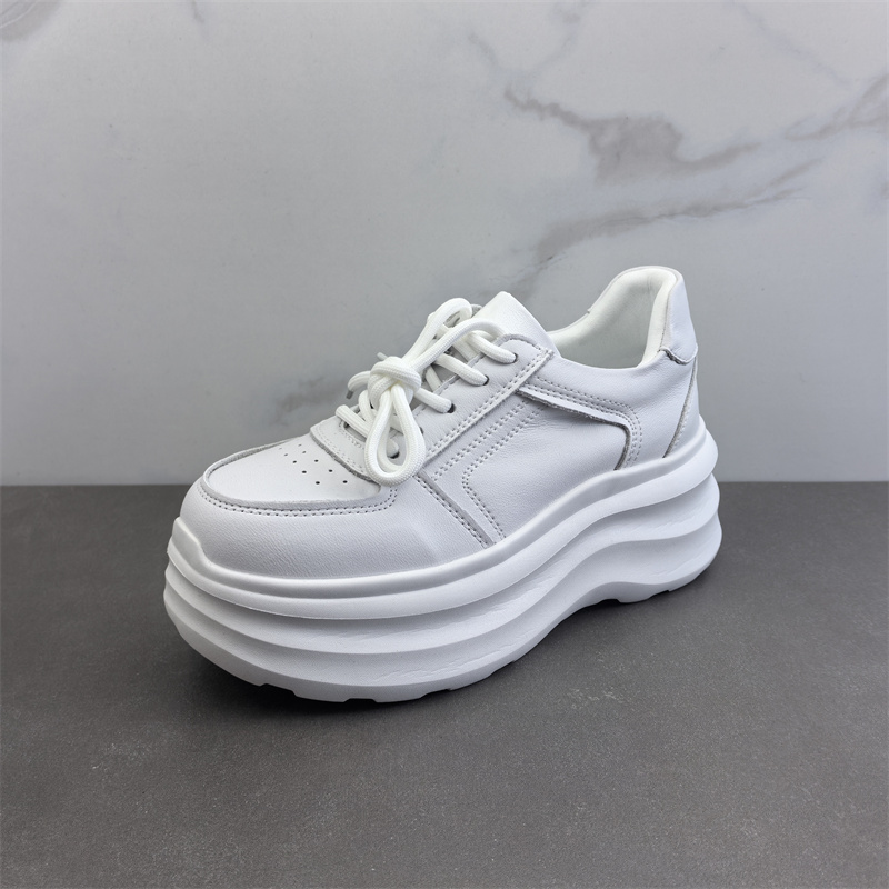 小白鞋系带松糕底厚底休闲鞋女