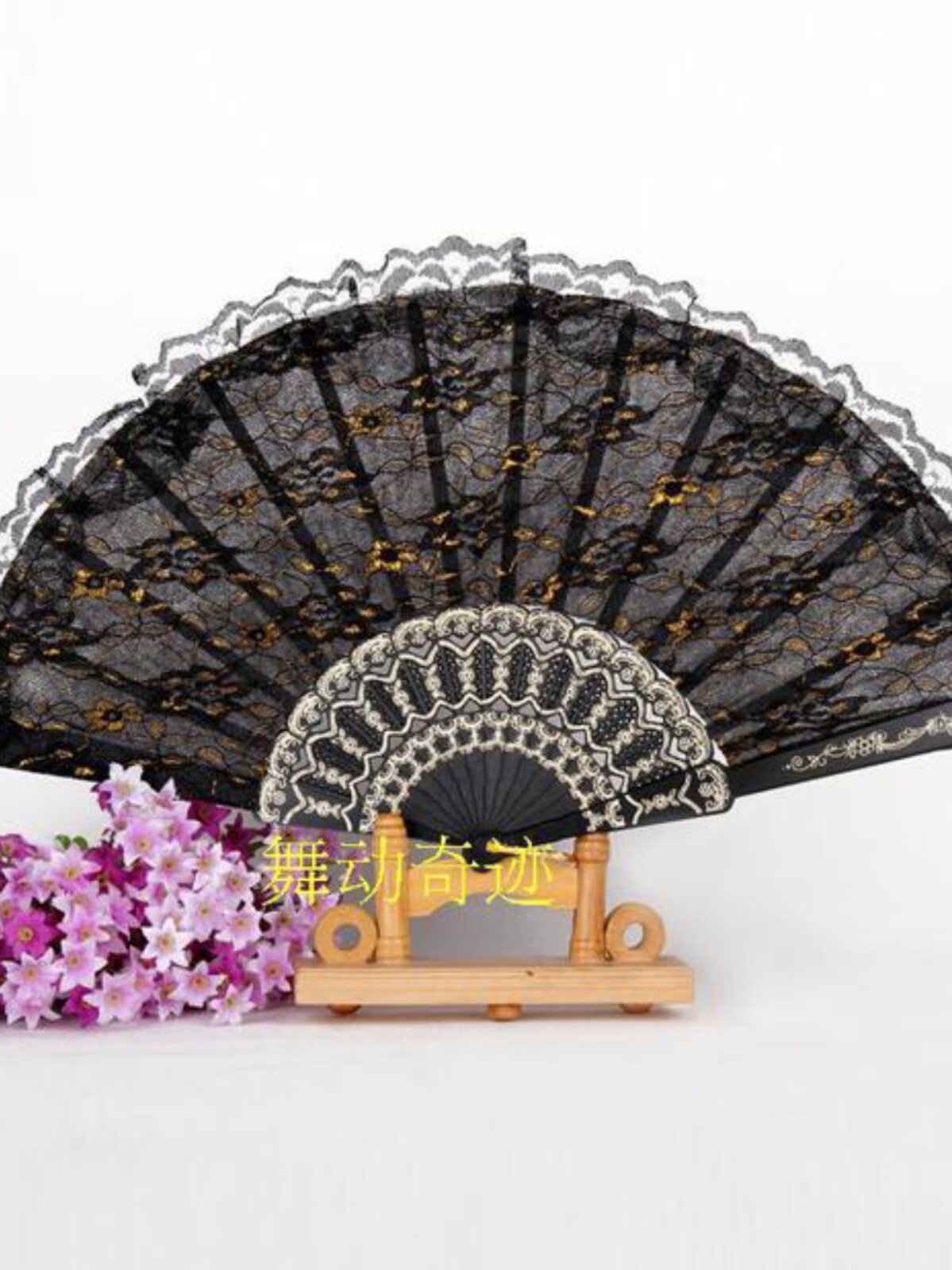 10 무료 배송 어린이 7 인치 작은 날개 CHUN 여성 접는 팬 단면 더블 레이어 흰색 검정색 및 큰 빨간색 레이스 댄스 팬