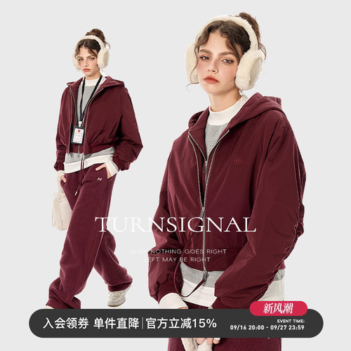 TurnSignal连帽短款棉服女