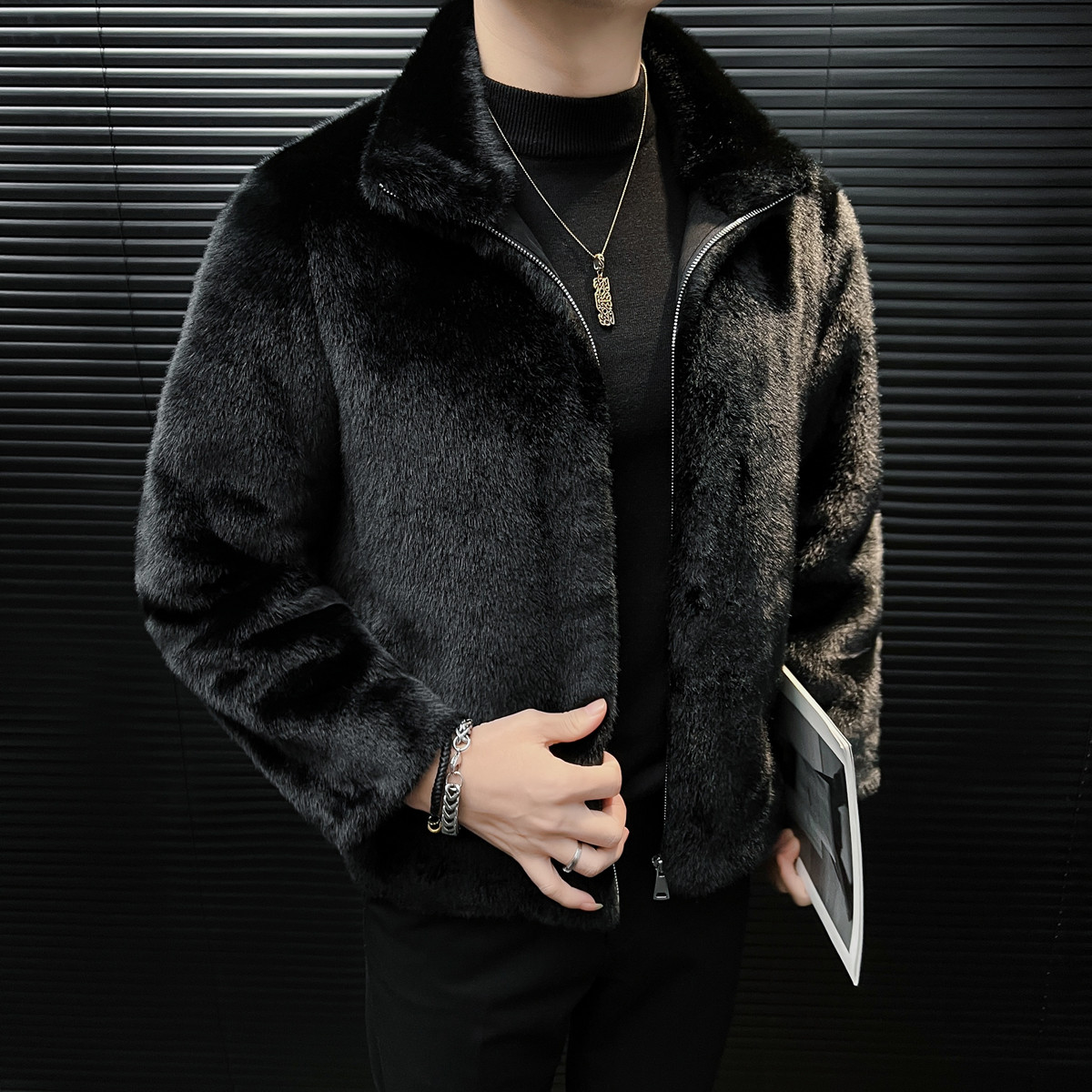 M002-P258男士高品质皮毛一体立领仿貂外套冬季加厚保暖立领拉链,男装棉衣,电商B333
