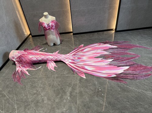 芸儿yuner粉色锦鲤美人鱼大鱼尾海洋馆拍摄表演服泳衣g46