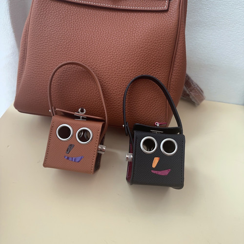 万圣节新款H家机器人耳机包mini小包包挂件创意车摆件后视镜吊饰