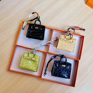 迷你真皮铂金包挂件可爱娃包创意耳机口红包高档汽车钥匙扣车挂饰