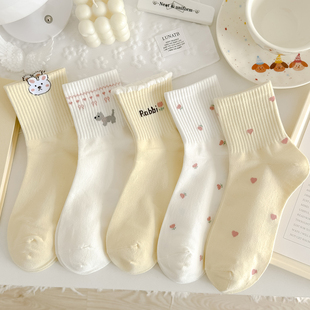 新款 运动风 奶黄甜美袜子女春秋中筒袜棉袜透气可爱日系卡通秋冬款