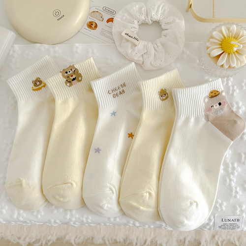 奶黄色小熊春秋袜子女短袜精梳棉