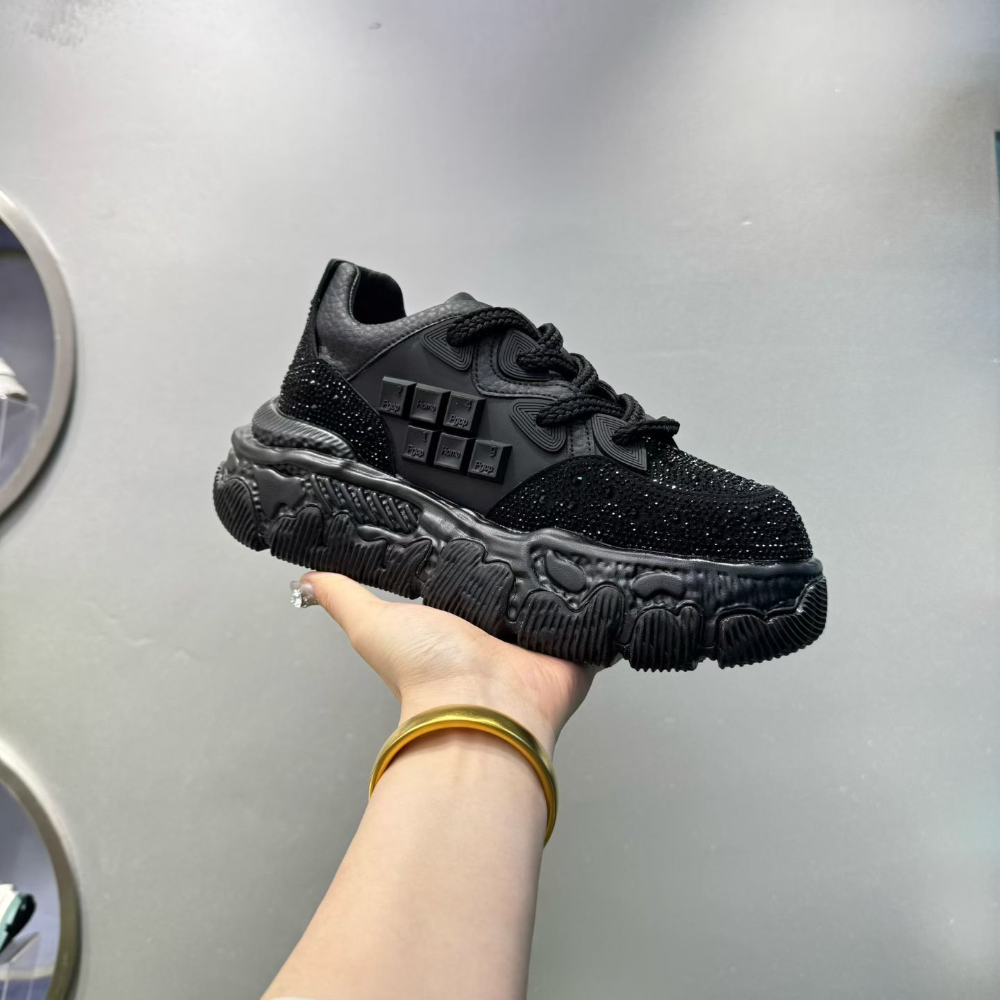 网面休闲风青少年增高男鞋透气