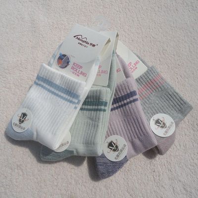 梦娜运动女精梳棉毛圈袜子