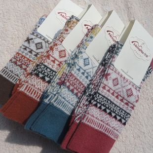 梦娜高筒时尚女袜纯棉复古特色加厚保暖外穿袜子INS潮