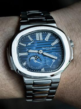 WMT Watch Green Label 系列AM0050C手绘涂鸦月相异形盘机械手表