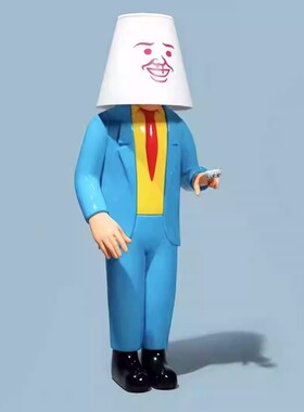 Joan Cornella “LAMPMAN” 可亮灯 西装男 潮流艺术人偶公仔