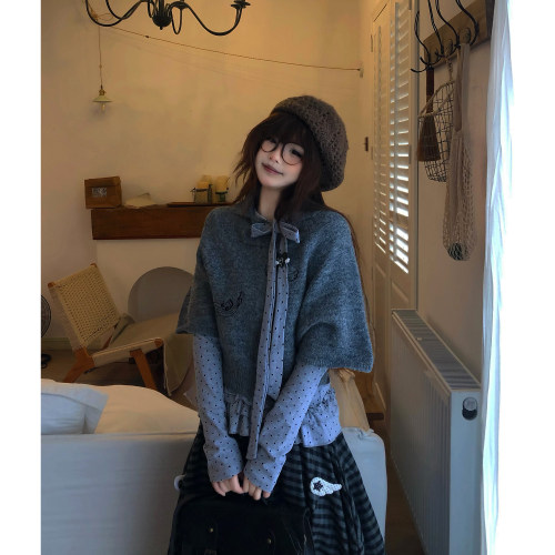土豆猫韩系温柔针织斗篷毛衣女