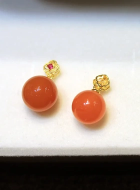 天然川料南红玛瑙圆珠吊坠时尚百搭女款s925银镀金镶嵌潮流不掉色