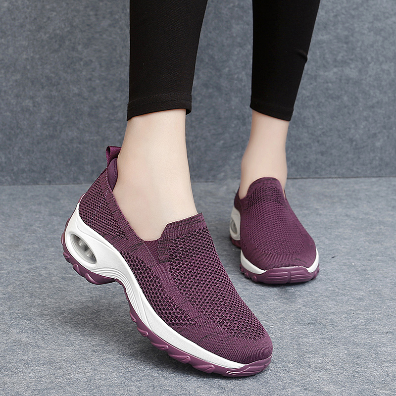 老人健步鞋防滑软底增高妈妈鞋轻便广场舞鞋休闲防滑一脚蹬运动鞋