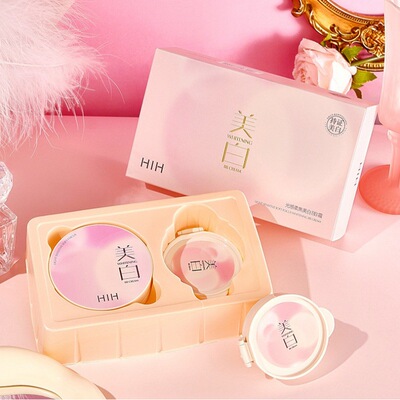 HIH光感柔焦美白养肤持妆气垫BB霜带两个替换装不易卡粉持妆遮瑕