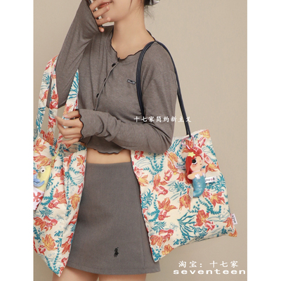 十七家森系彩绘金鱼印花帆布包女